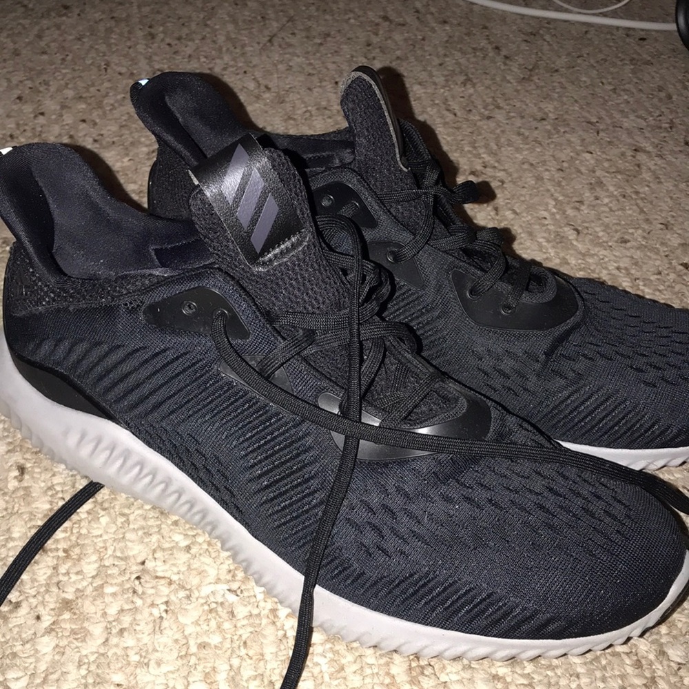 Adidas Alphabounce
